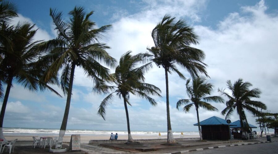 Turista é encontrado morto um dia após desaparecer no mar do litoral de SP