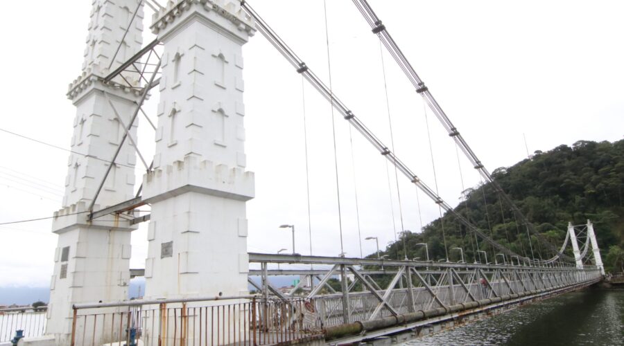 Ponte Pênsil terá trânsito parcialmente interditado até sexta-feira; confira os horários