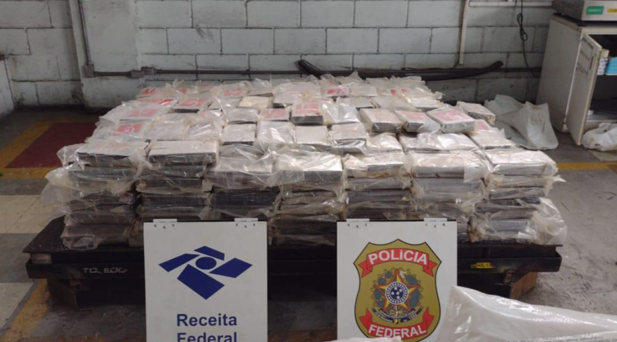 Receita Federal apreende 664 kg de cocaína em carregamento no Porto de Santos; VÍDEO