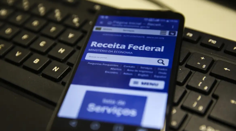 Universidade de Santos, SP, oferece atendimento gratuito para declaração de IR; saiba mais