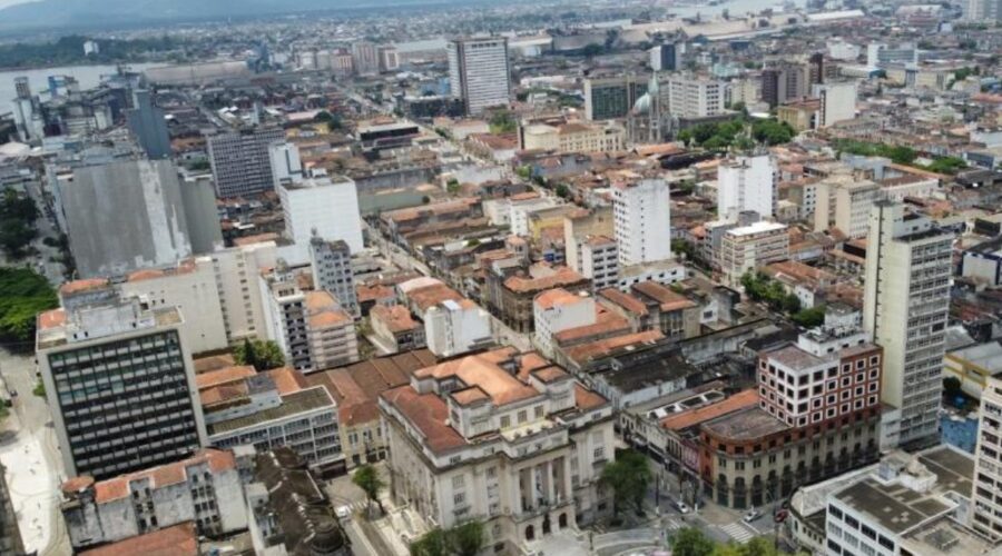 Santos, SP, centraliza atendimento sobre imóveis tombados e busca fortalecer preservação histórica