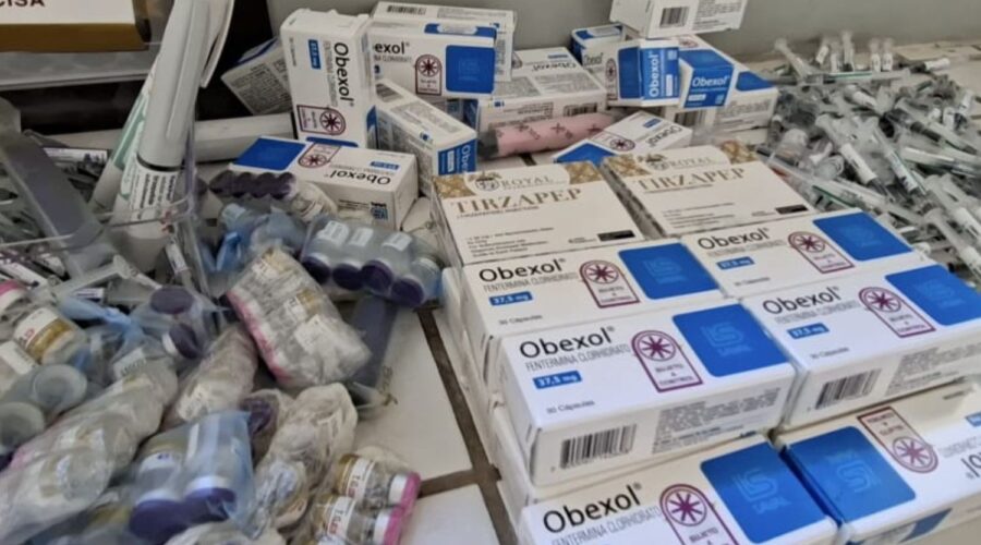 Tenente aposentado da PM é preso por vender canetas emagrecedoras ilegais e anabolizantes na Baixada Santista