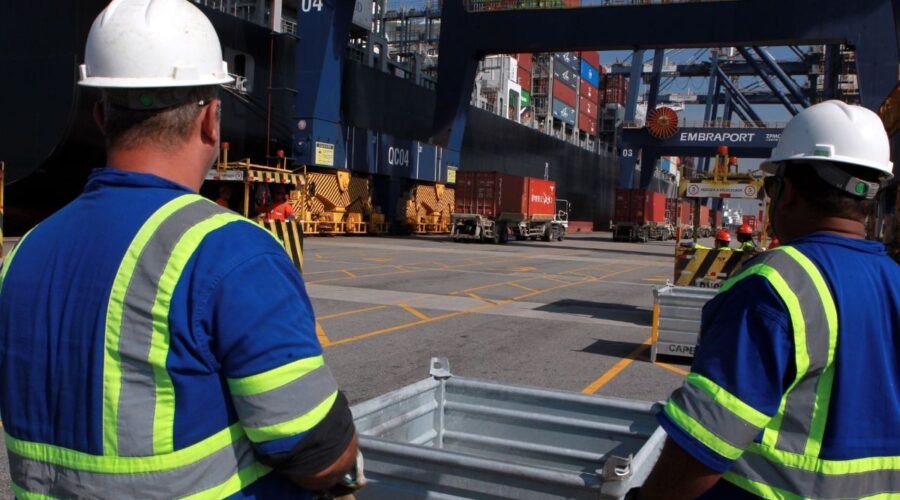 OGMO/Santos abre processo seletivo com 600 vagas para trabalhadores portuários