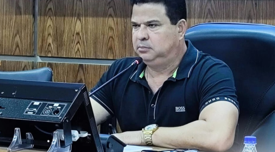 Vereador é condenado por difamar servidor público em grupo de WhatsApp