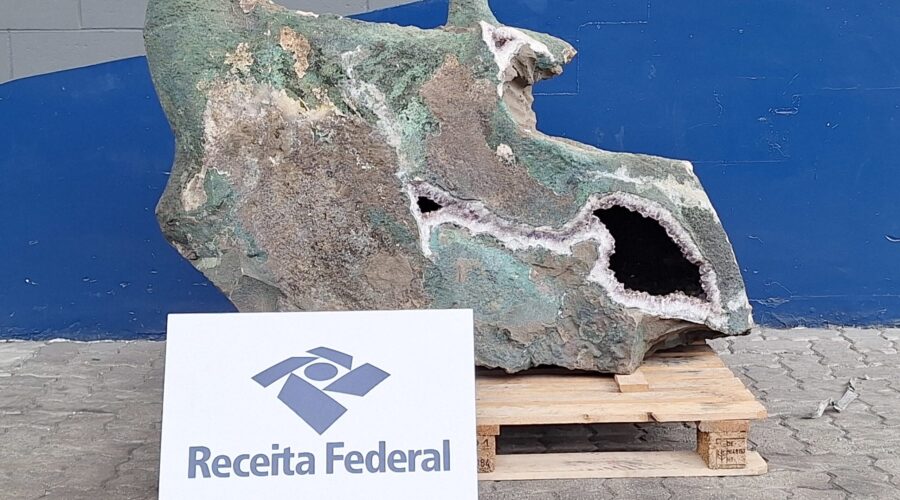 Toneladas de pedras semipreciosas são interceptadas no Porto de Santos; ametista foi avaliada em R$ 200 mil