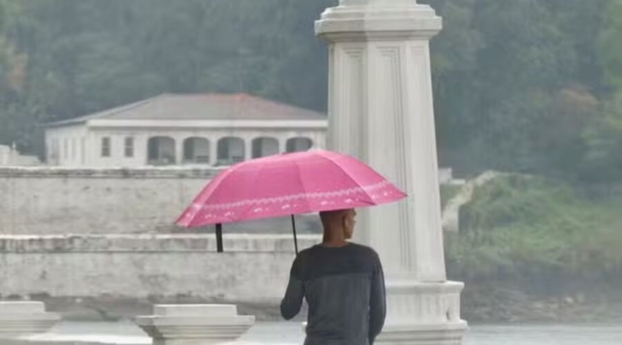 Chuva e tempo instável marcam o início de novembro no litoral de SP; veja a previsão completa