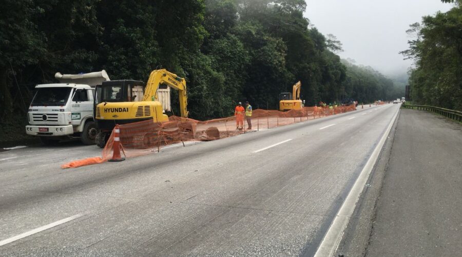 Obras no Sistema Anchieta-Imigrantes causam bloqueios até domingo; veja trechos e horários