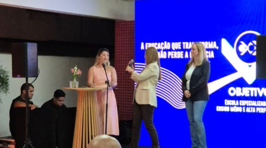 Colégio Objetivo lança programa High School com duplo diploma