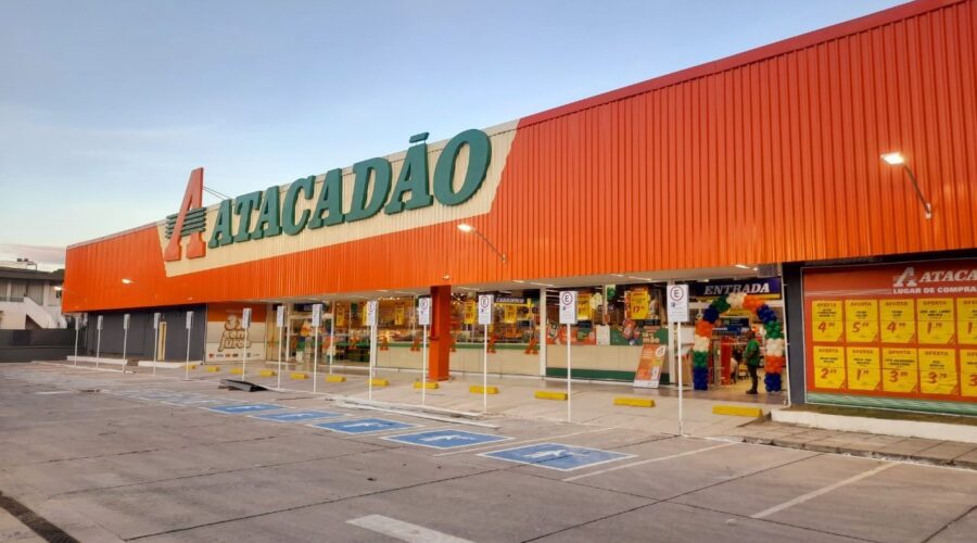 Atacadão abre 84 vagas de emprego no litoral de SP; não é exigida experiência