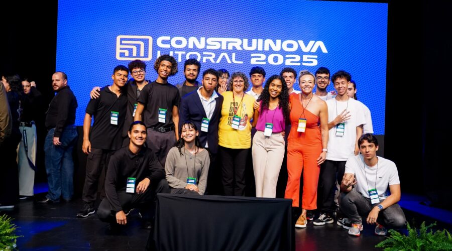 ETEC Mongaguá se destaca na Construinova com jovens talentos em inovação.