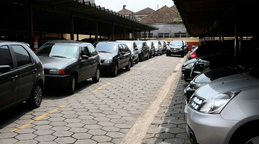 Mongaguá define regras para estacionamentos privados na temporada de verão; confira