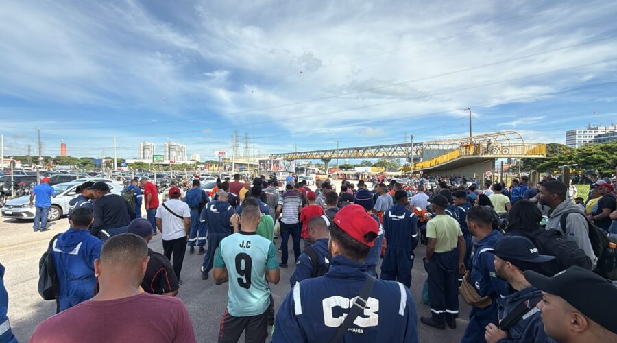 Discussão 'complexa' sobre desconto a aposentados da Petrobras paira sobre greve dos petroleiros