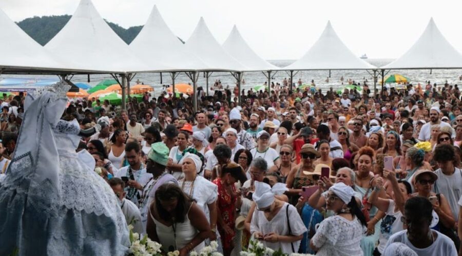 Tradicional Festa de Iemanjá terá procissão, shows e feira em Santos; veja a programação