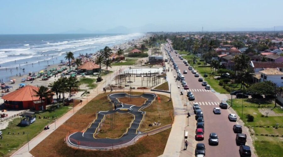 Itanhaém ganha espaço de lazer à beira-mar com obra de R$ 4 milhões