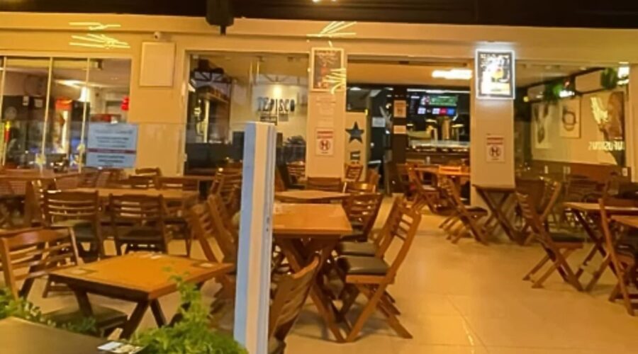 Garçom é esfaqueado por cliente em bar do litoral de SP