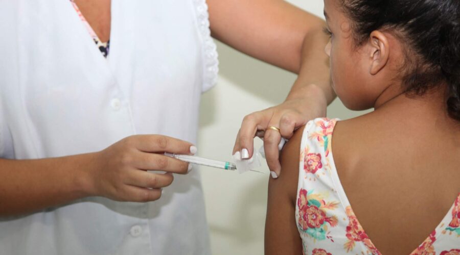 Santos supera a média do Brasil e se torna referência na vacinação contra HPV