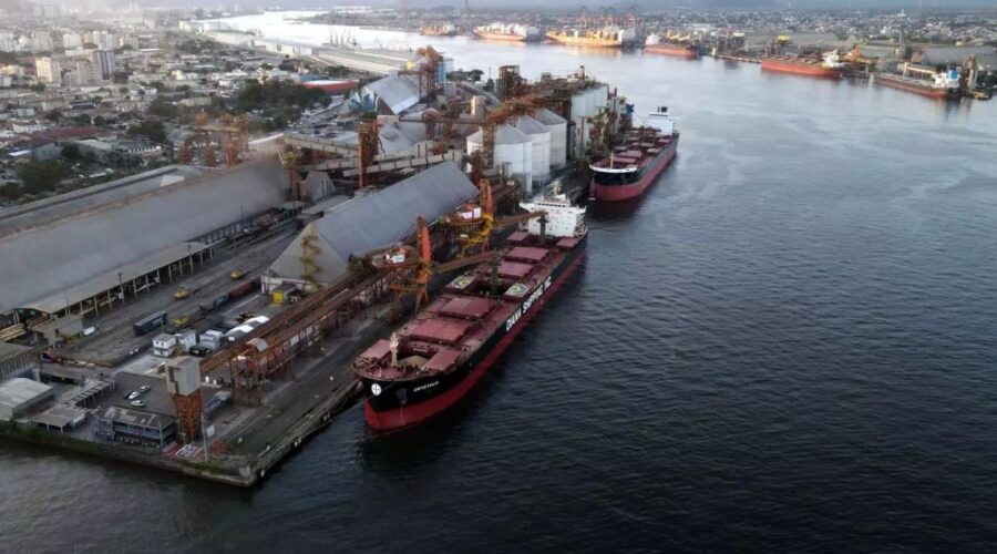 Porto de Santos tem 120 vagas abertas para inspetor de qualidade; confira