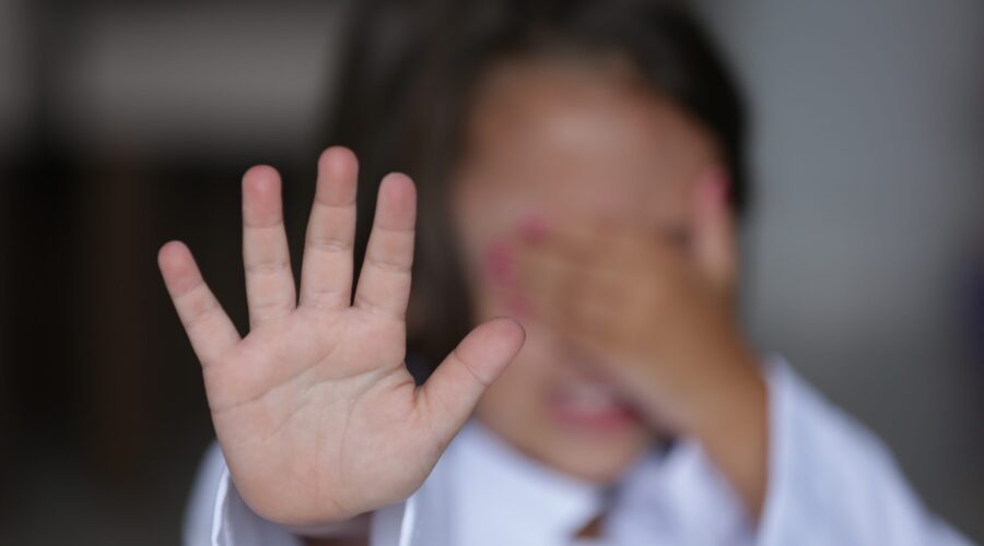 Santos, SP, proíbe contratação em cargos públicos de condenados por crimes sexuais contra menores