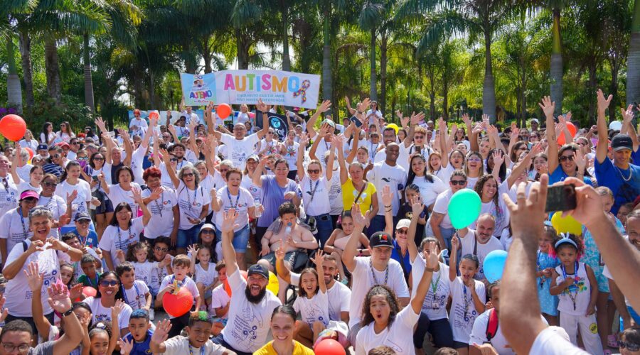 Cidades do litoral de SP promovem caminhadas de conscientização sobre autismo no domingo