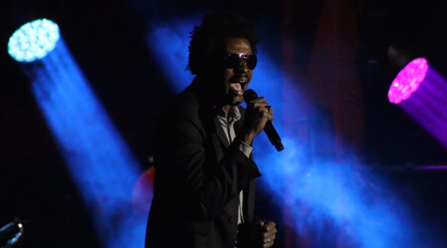 Seu Jorge participa do festival 'O Som das Palafitas', em Santos