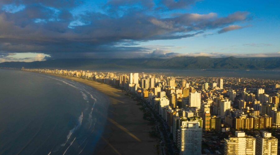 Litoral em alta: por que investir agora pode ser decisivo