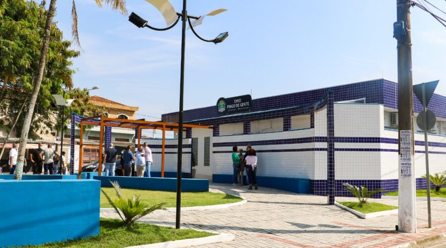 Mãe pede R$ 100 mil após filha relatar abuso em banheiro de escola pública no litoral de SP