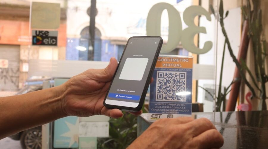 Zona Azul em Santos passa a aceitar pagamento com Pix via QR Code