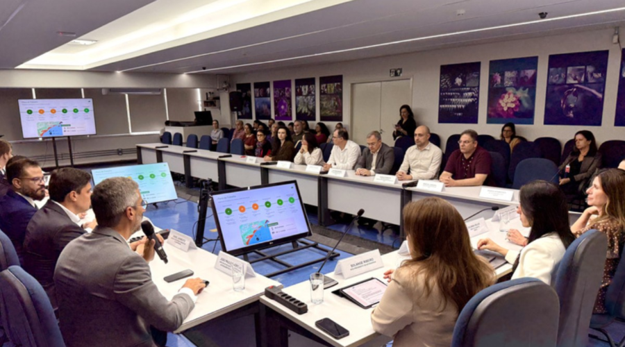 Escolas da Baixada Santista e Vale do Ribeira receberão usinas solares em projeto de R$ 6 milhões; entenda