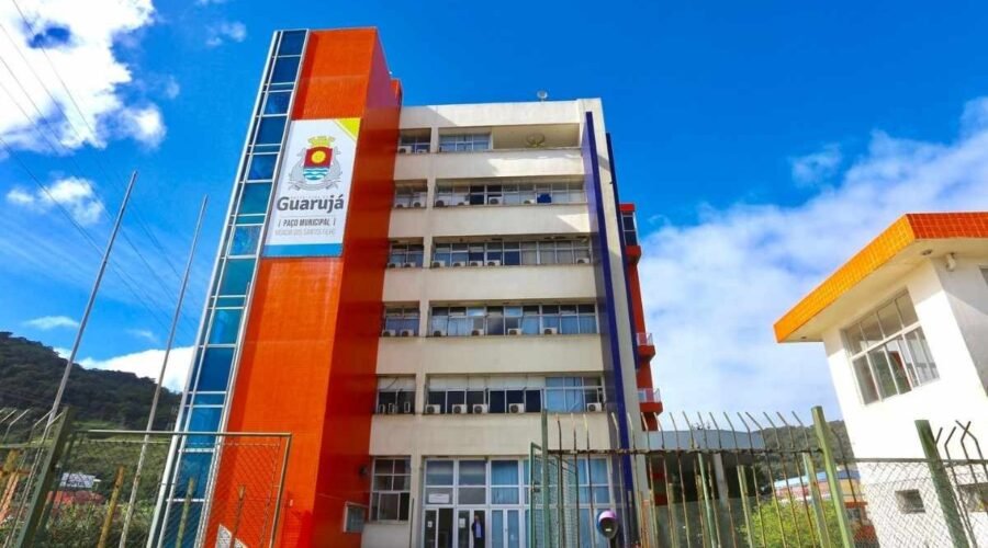 Estágio em Guarujá tem bolsas de até R$ 1,3 mil; veja como se inscrever