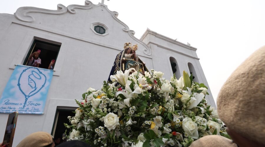 Dia de Nossa Senhora do Monte Serrat terá procissão e missas em Santos; veja a programação