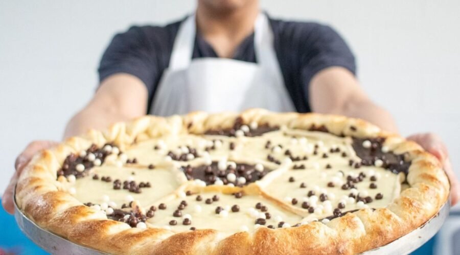 Livro reúne 22 receitas de pizzas criadas por adolescentes da Fundação Casa