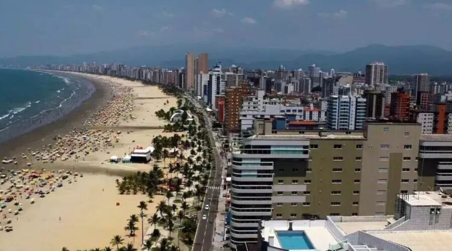 Vendas de imóveis crescem quase 48% em um mês na Baixada Santista; veja
